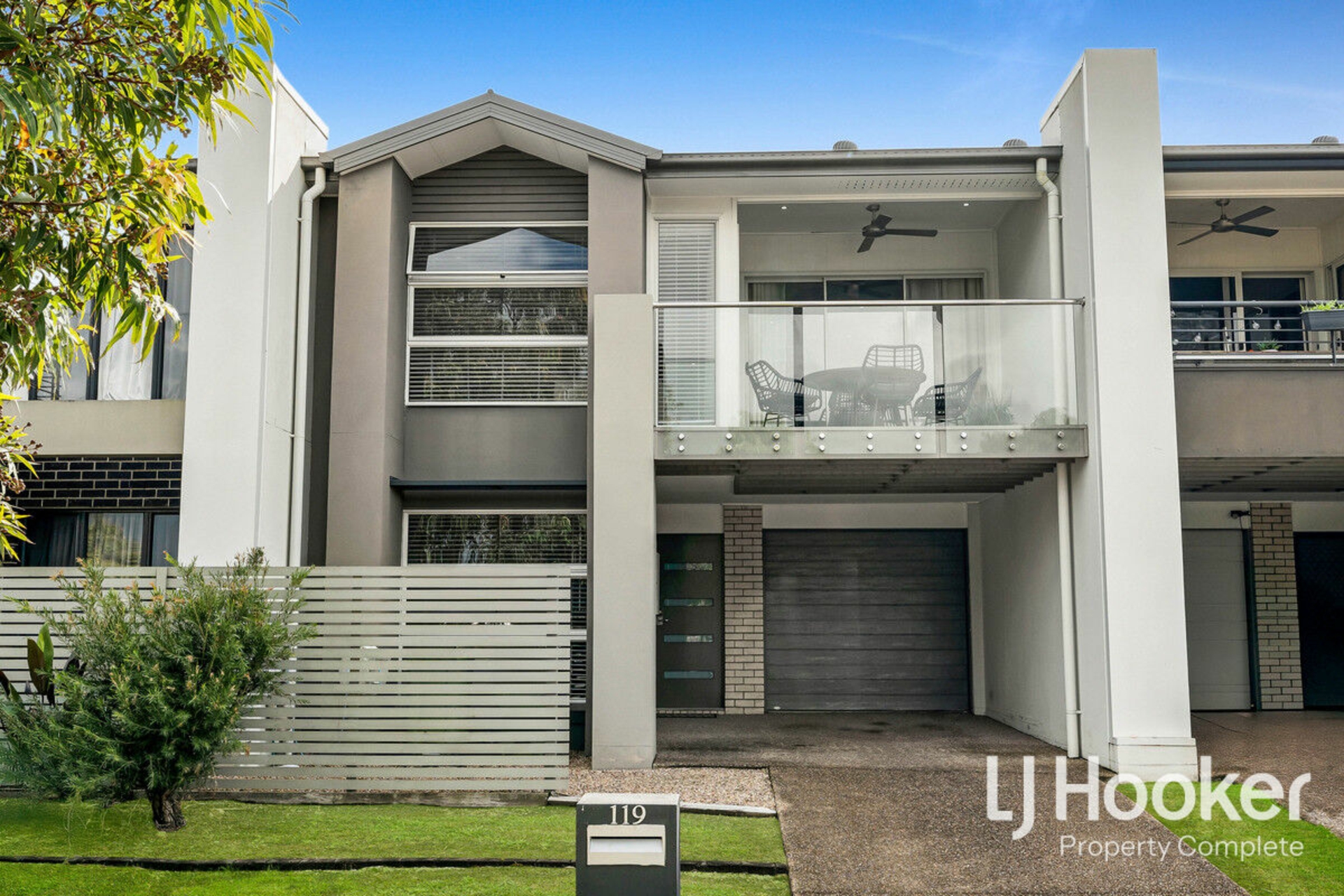 119 Summerview Avenue, YARRABILBA