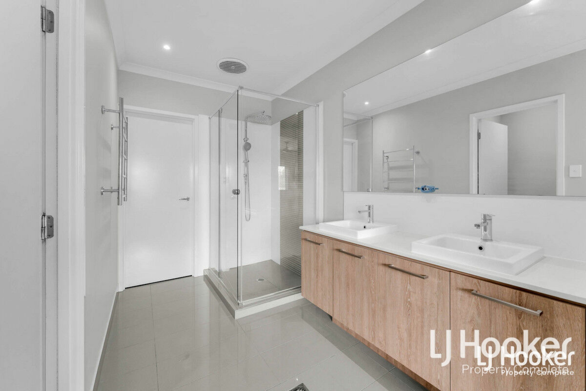 119 Summerview Avenue, YARRABILBA