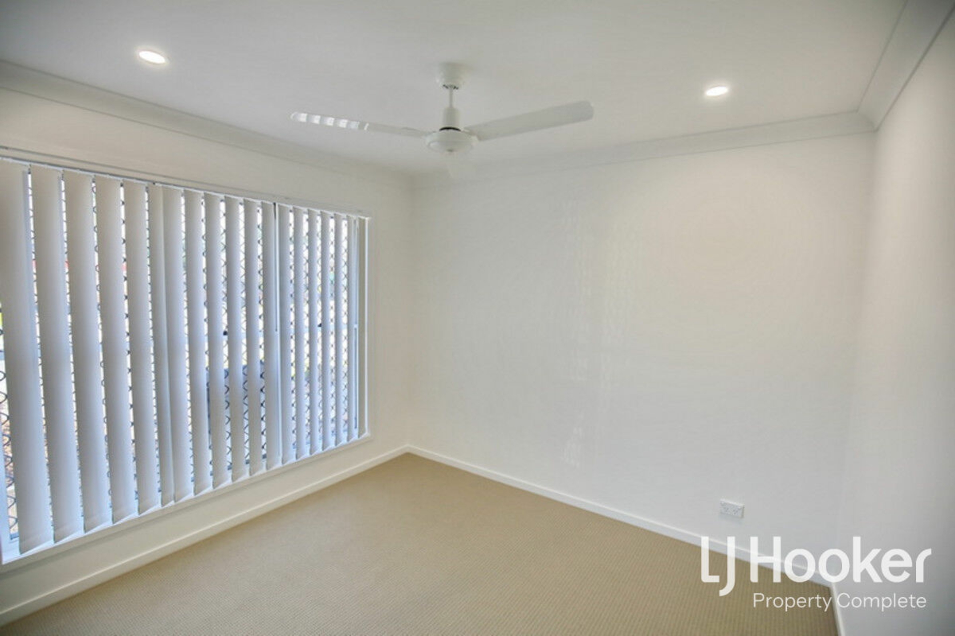 18 Hillard Street, YARRABILBA