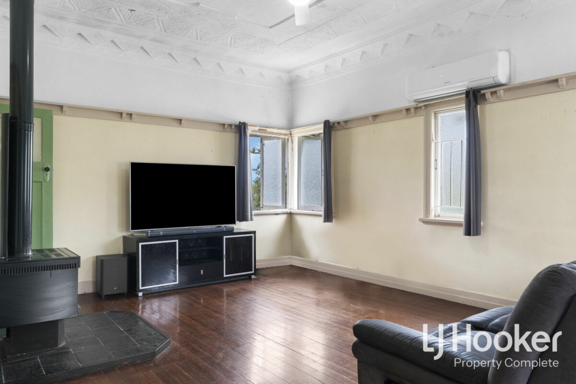 24 Manning Street, JIMBOOMBA