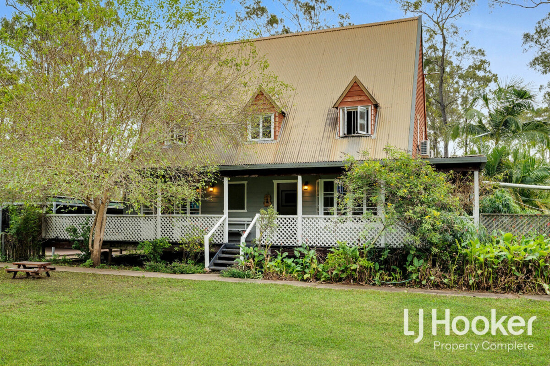 215-225 Alfred Road, STOCKLEIGH