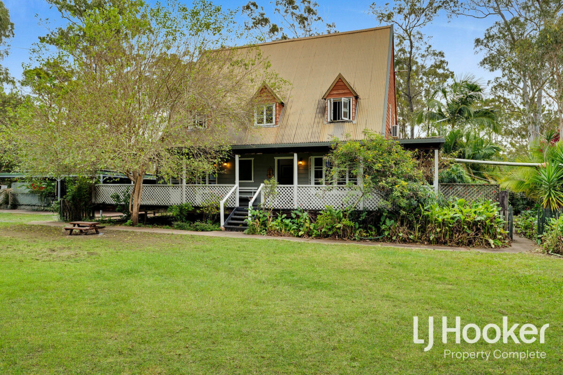 215-225 Alfred Road, STOCKLEIGH
