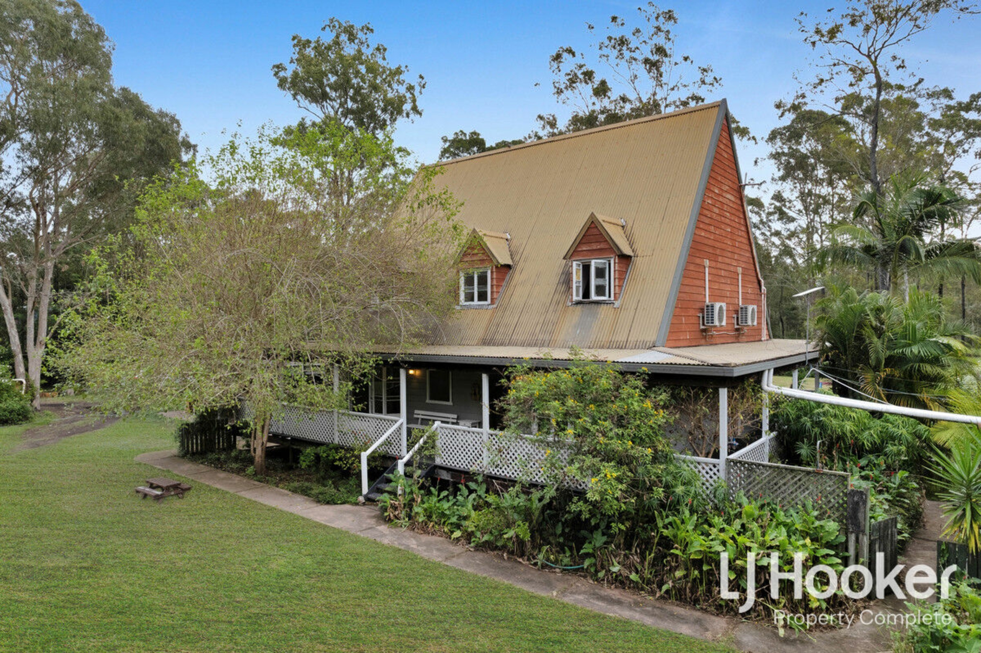 215-225 Alfred Road, STOCKLEIGH