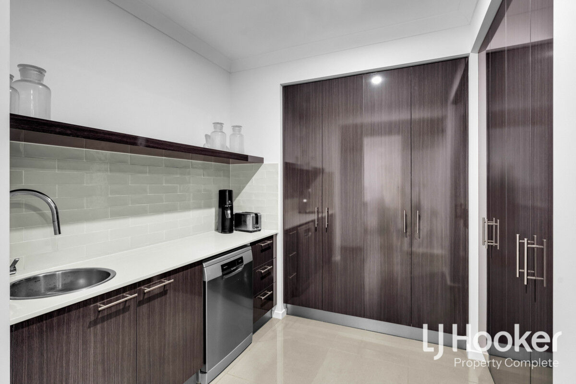 2-4 Cambridge Circuit, YARRABILBA