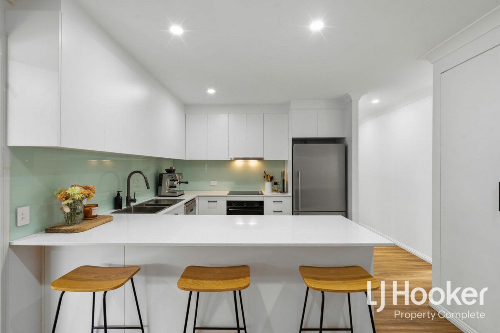 6 Paroo Place, HILLCREST