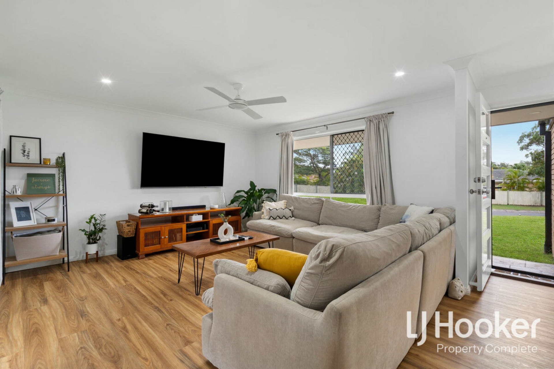6 Paroo Place, HILLCREST