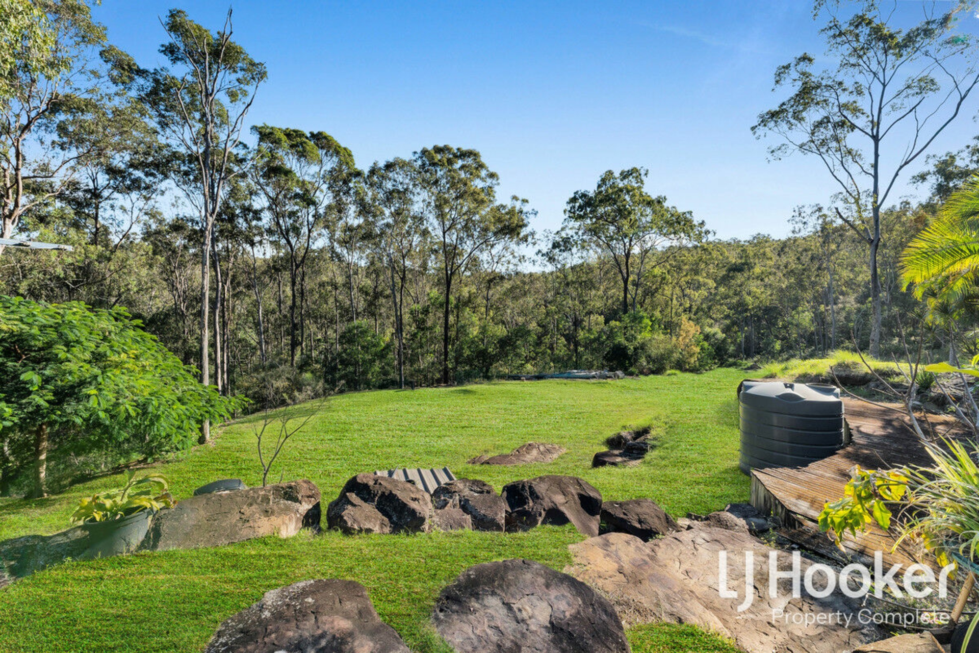 17 Fairweather Court, TAMBORINE