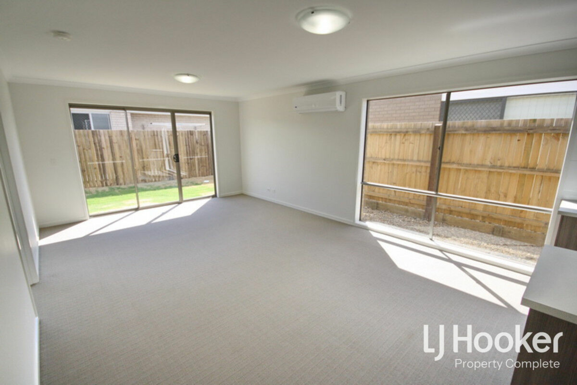 12 Sommer Street, YARRABILBA