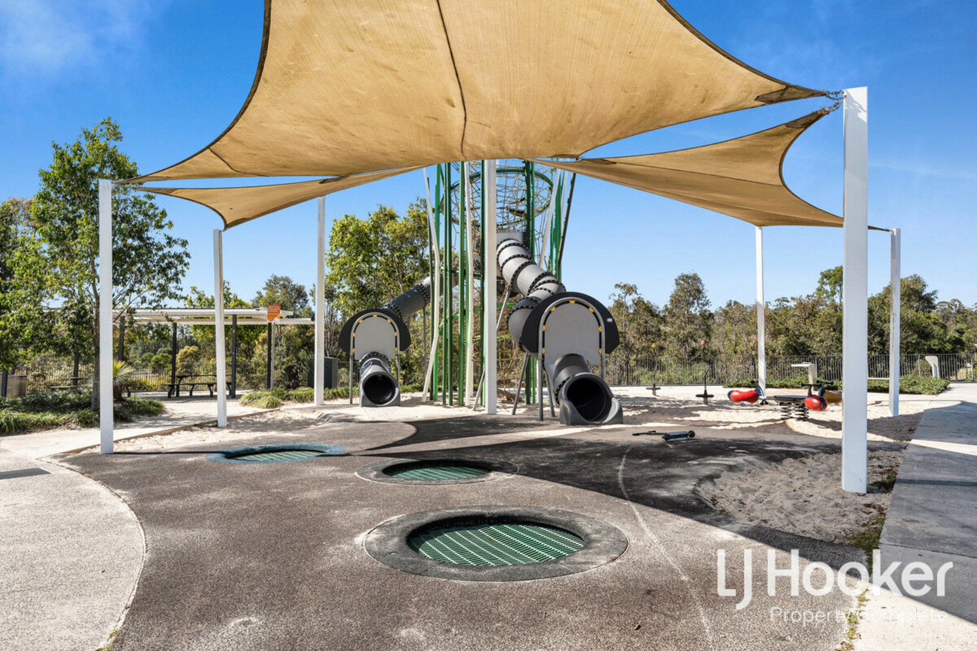 12 Sommer Street, YARRABILBA