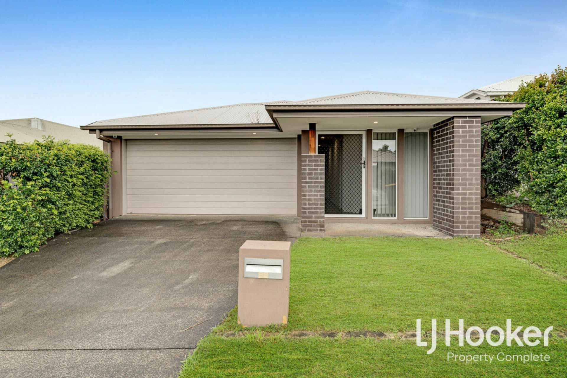 99 Darnell Street, YARRABILBA