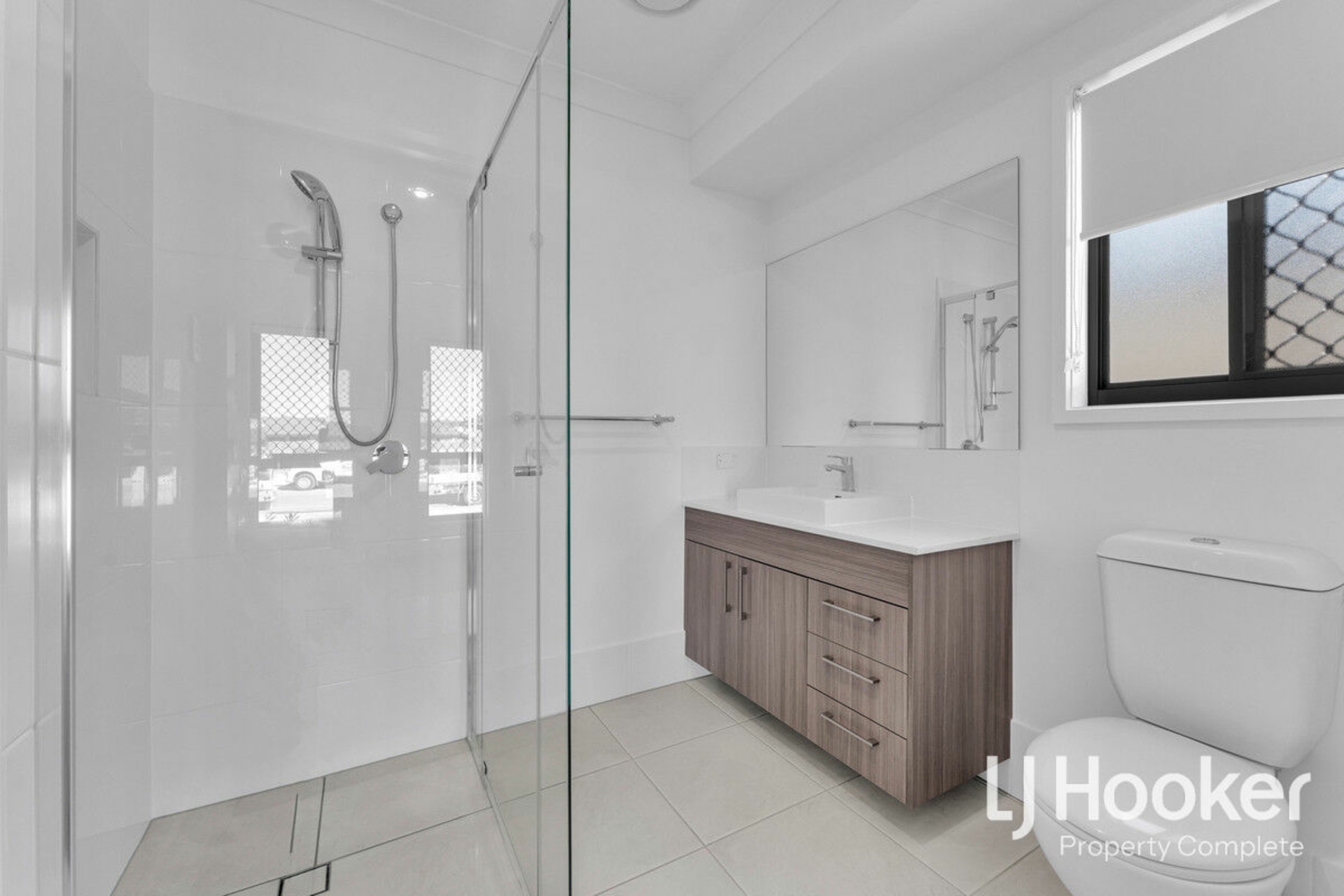72 Outlook Boulevard, GLENEAGLE