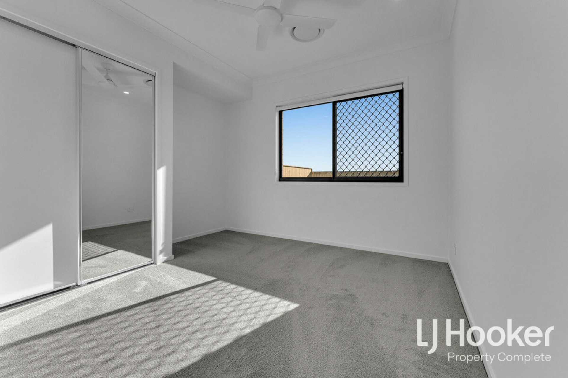 72 Outlook Boulevard, GLENEAGLE