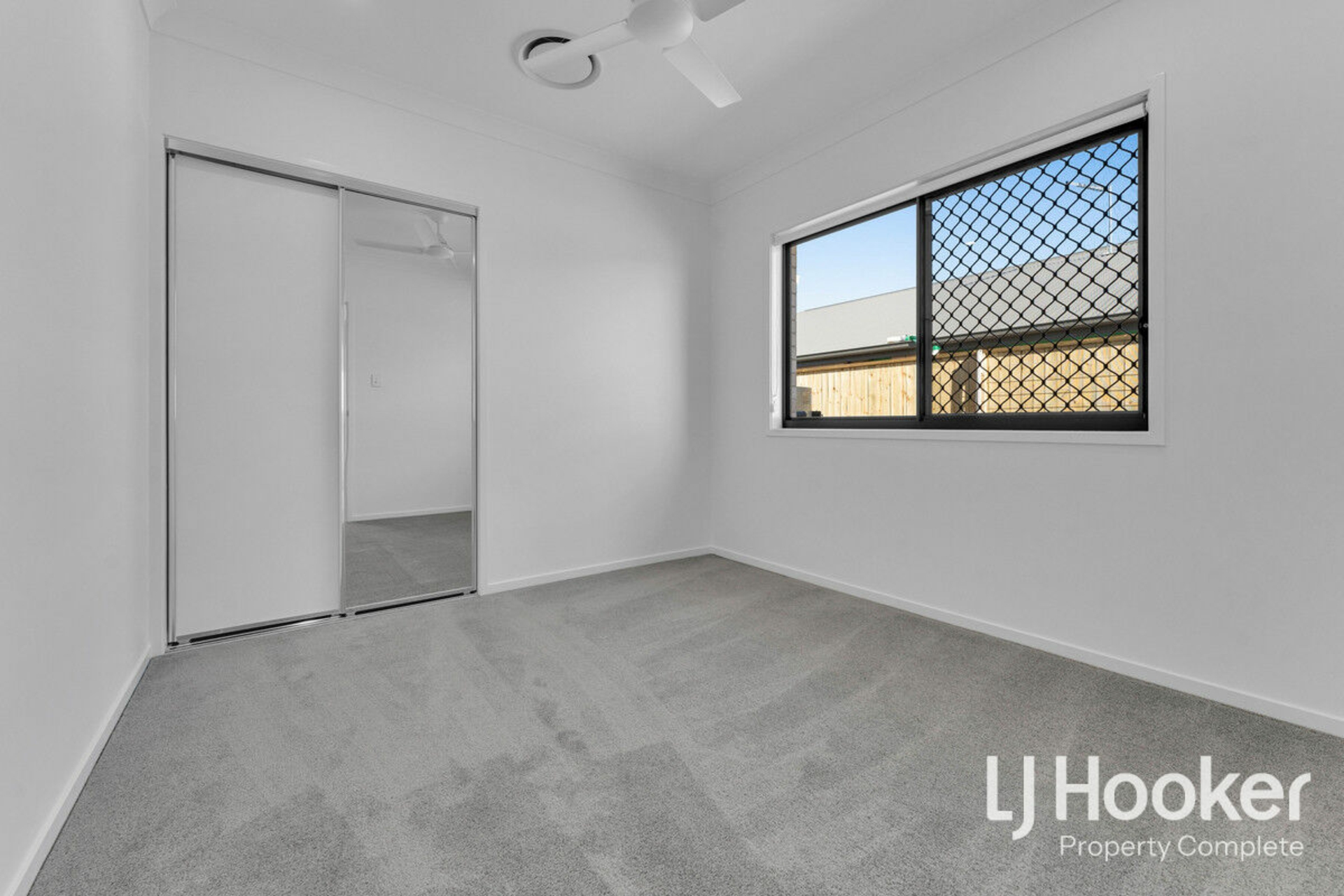 72 Outlook Boulevard, GLENEAGLE