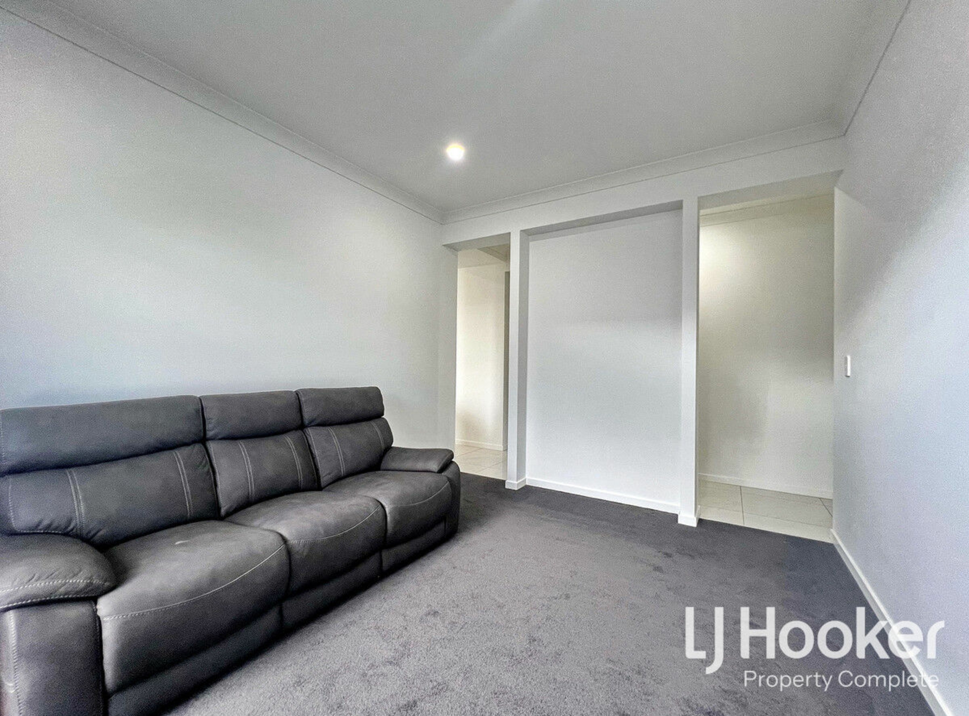 9 Griffith Street, YARRABILBA