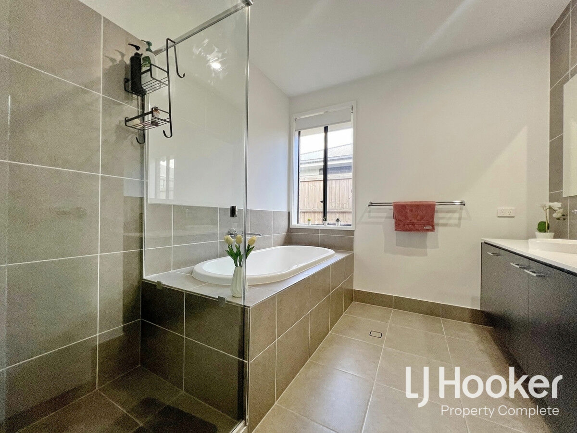 9 Griffith Street, YARRABILBA