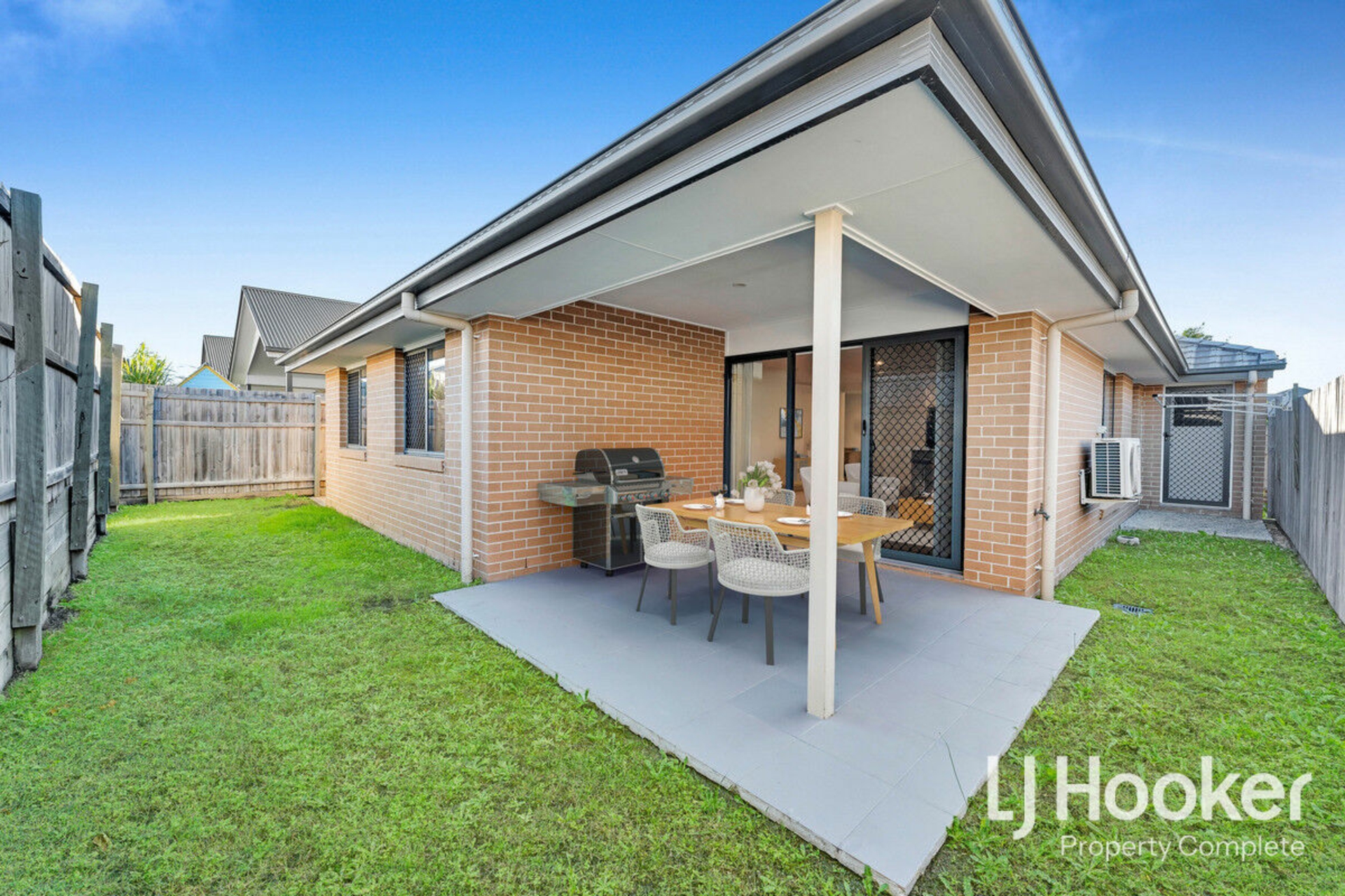 14 Harmony Street, YARRABILBA
