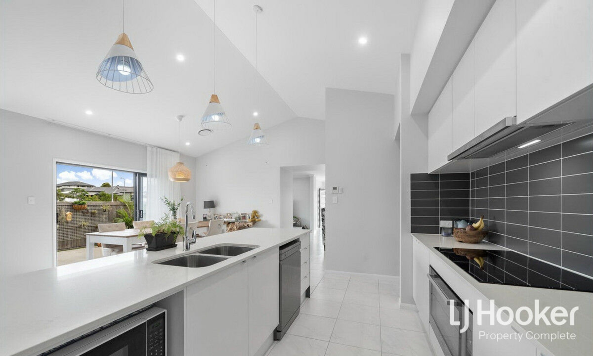 30 Arkose Street, YARRABILBA
