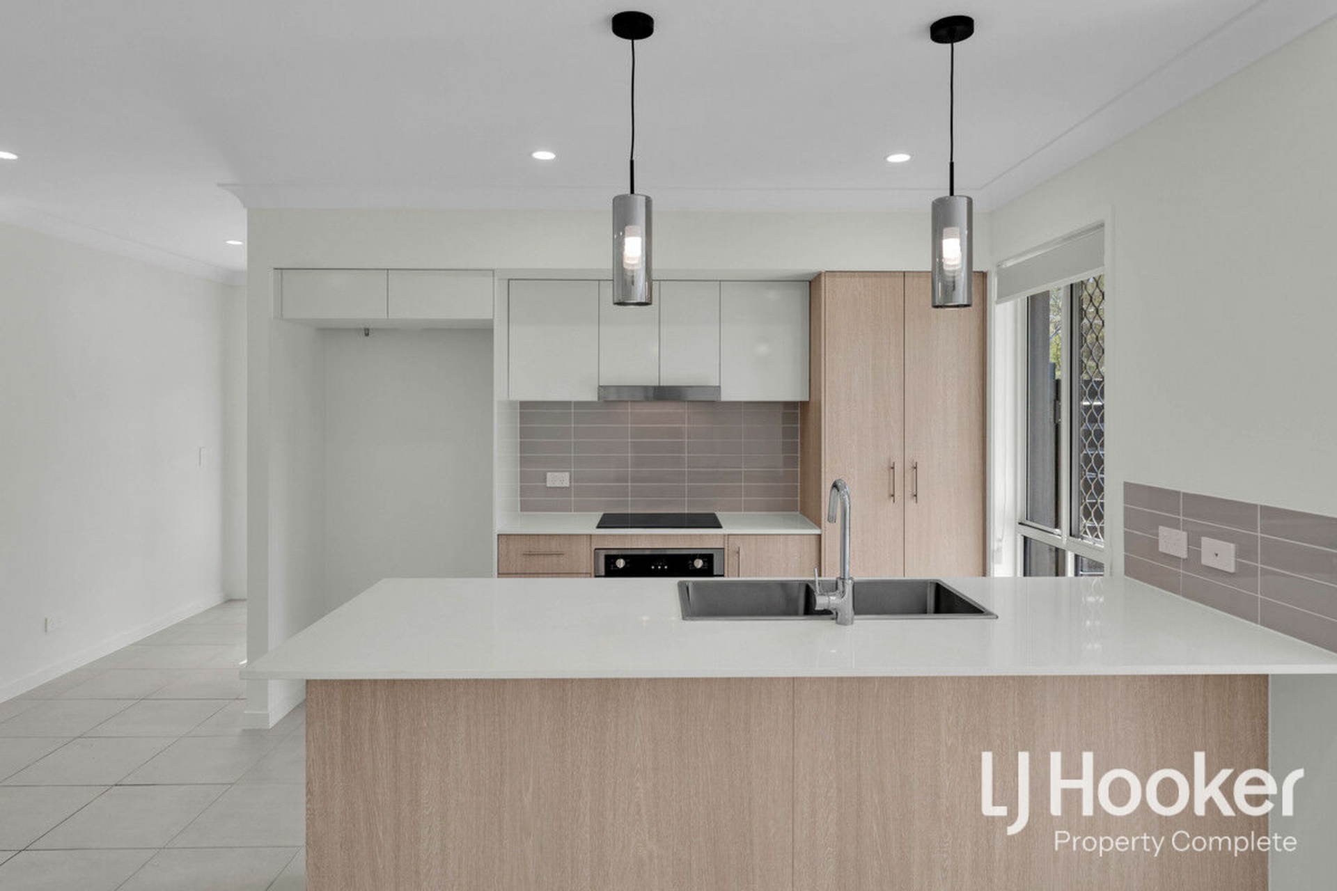 36 Aspen Circuit, LOGAN RESERVE