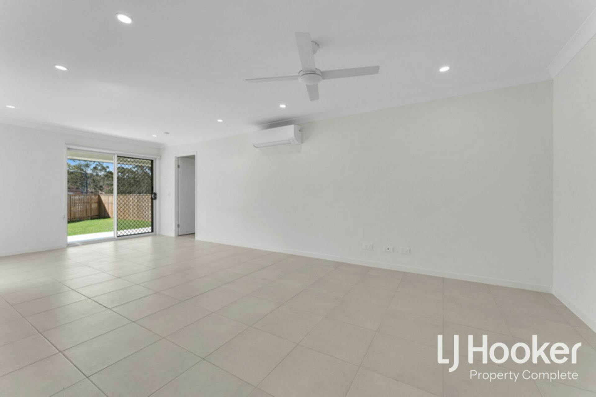 36 Aspen Circuit, LOGAN RESERVE