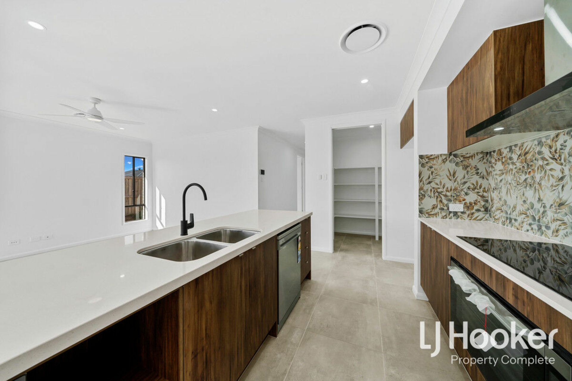 1 Liverpool Circuit, YARRABILBA