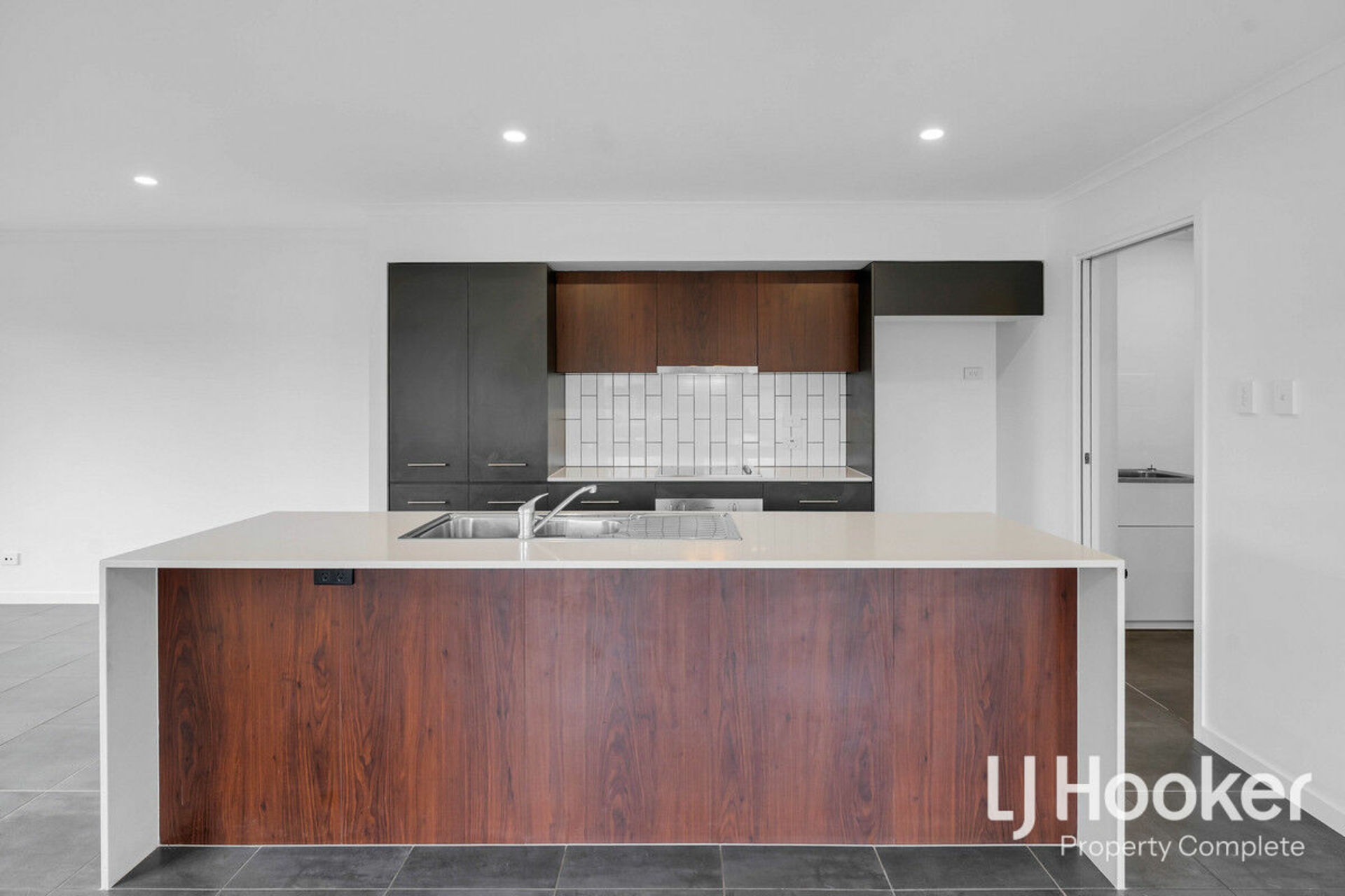 49 Dew Street, YARRABILBA