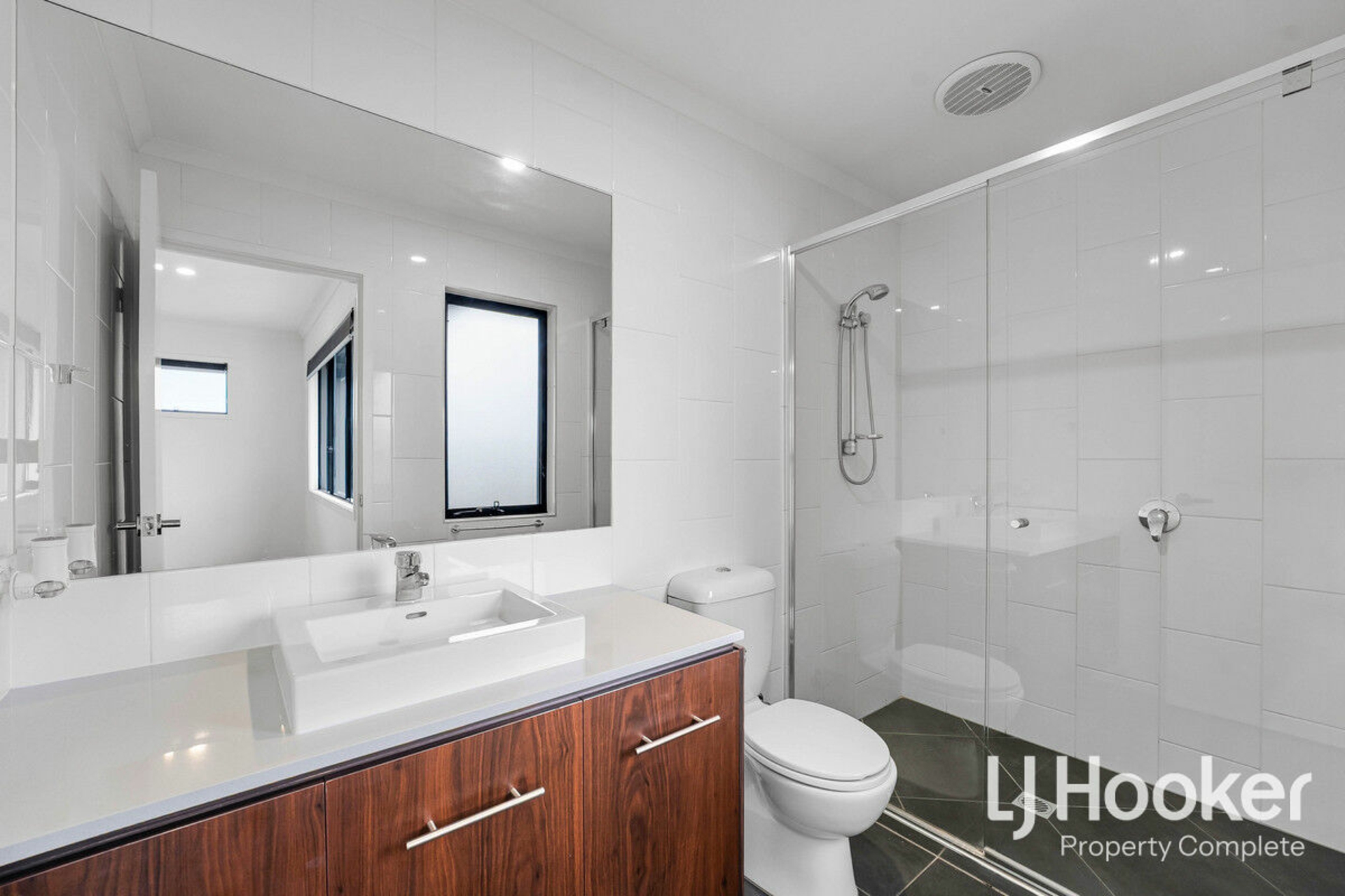 49 Dew Street, YARRABILBA