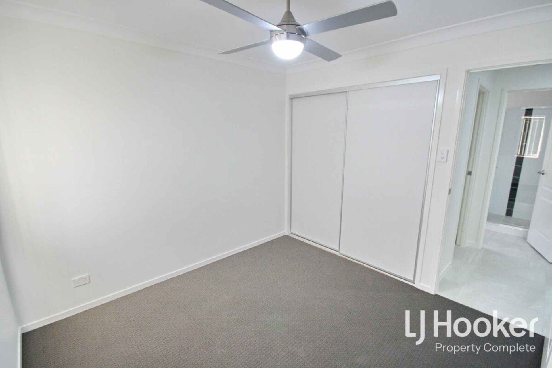 22 Lambent Street, YARRABILBA