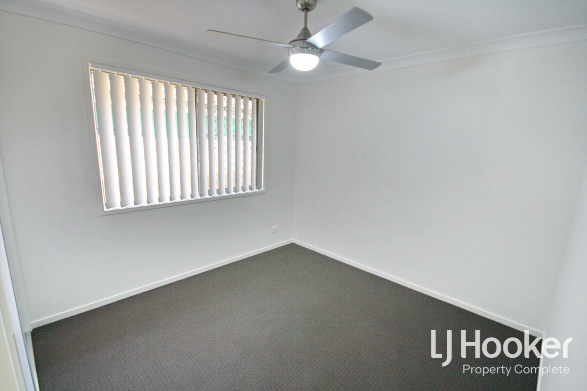 22 Lambent Street, YARRABILBA