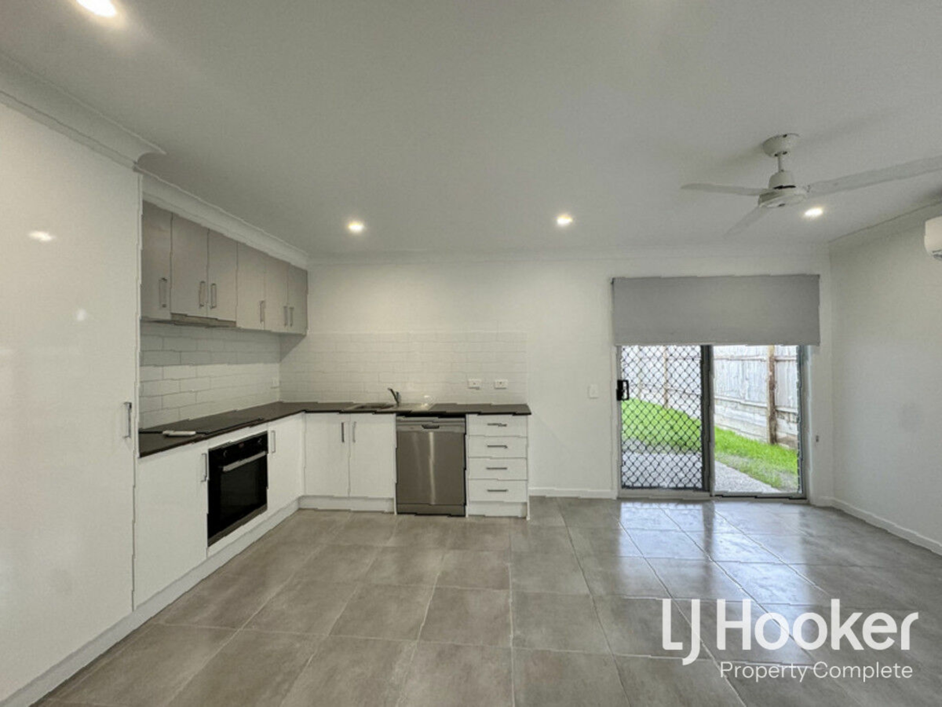 2/13 Rural Street, PARK RIDGE