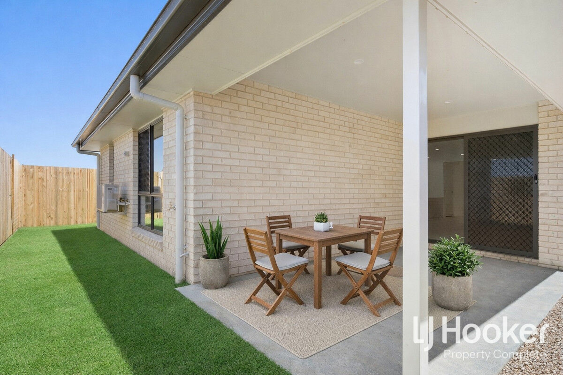 38 Rosewood Circuit — photo 9 of 15