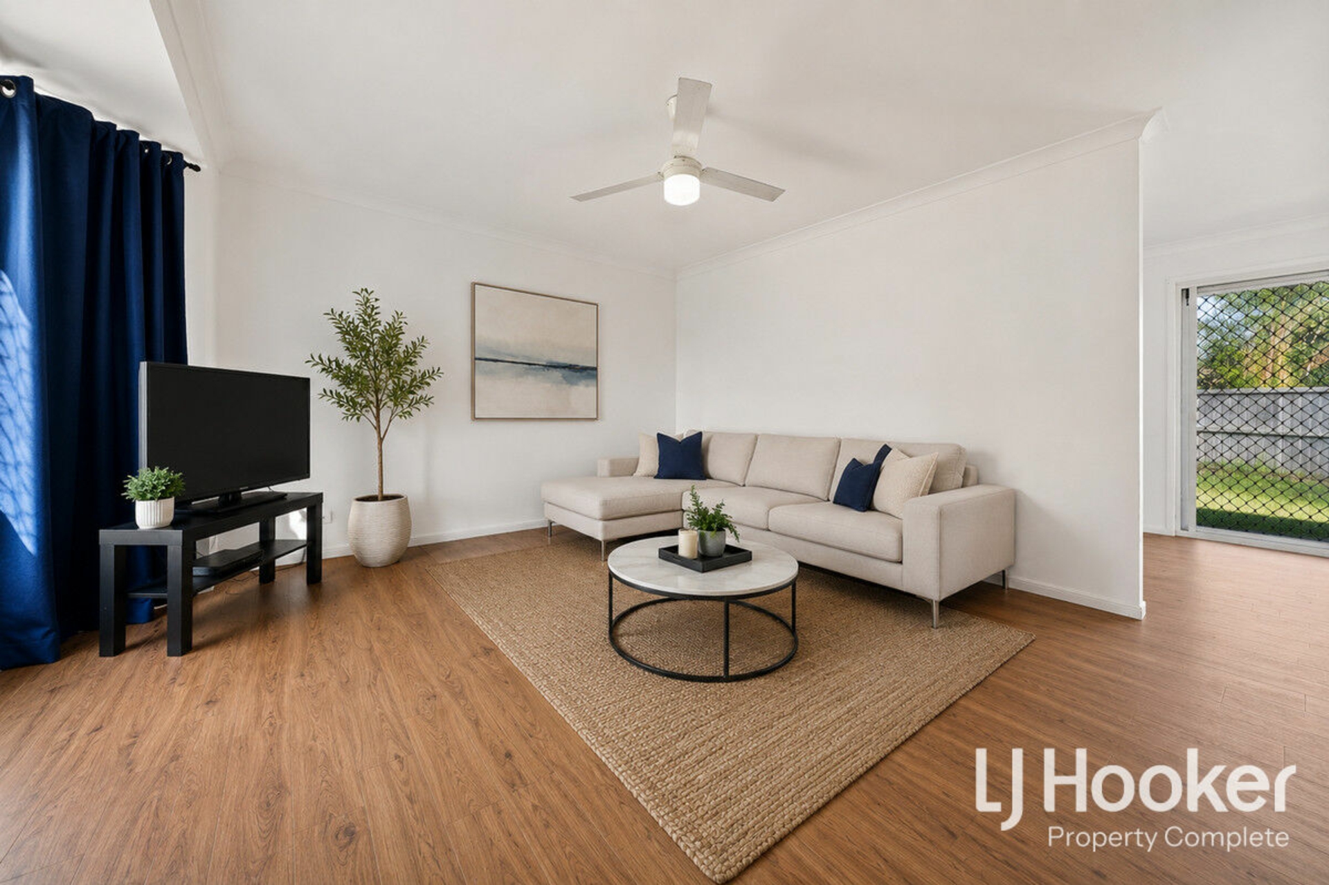 7 Gleditsia Close, Regents Park