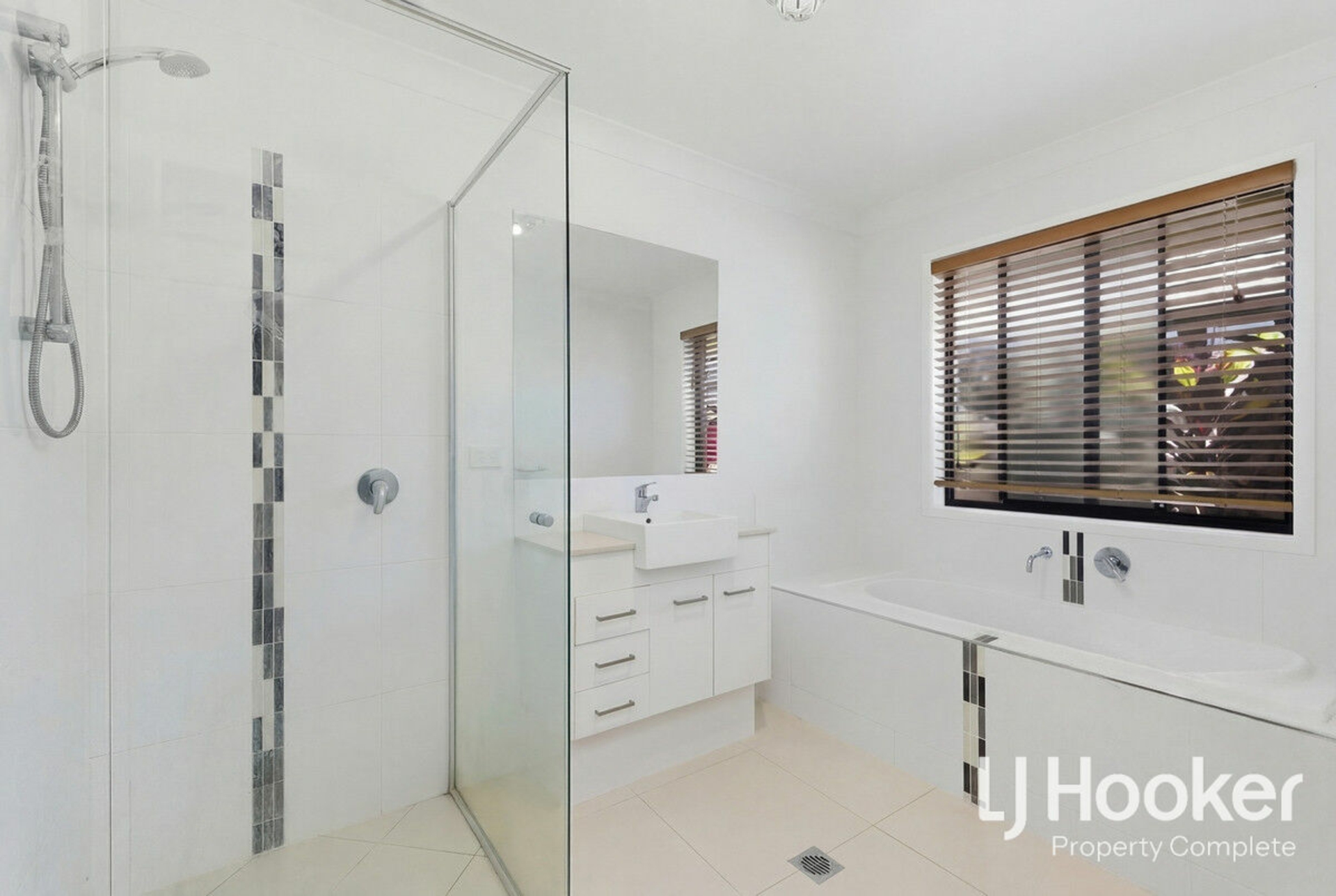 42 Golden Gate Avenue — photo 11 of 16