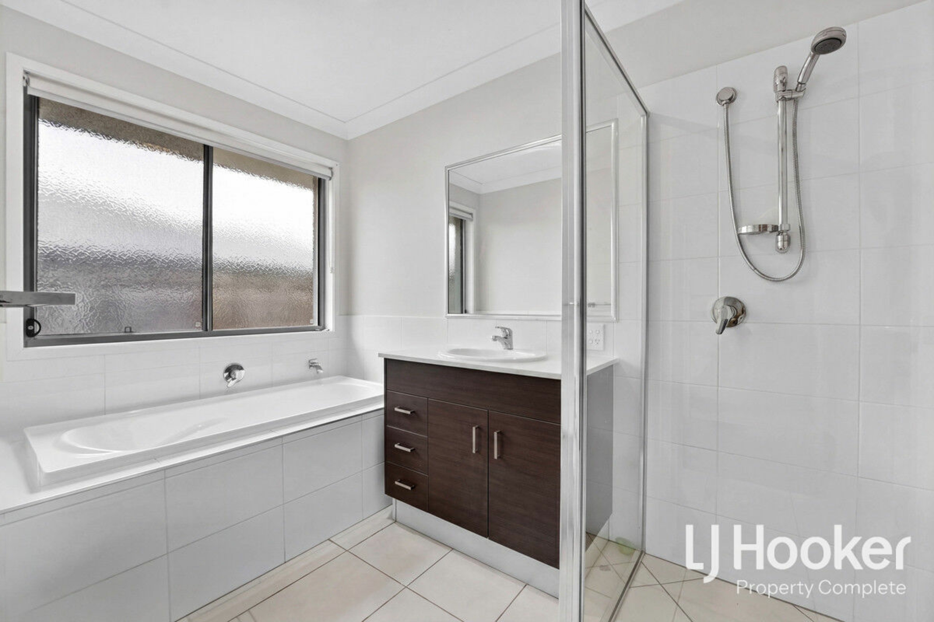 74 Darnell Street — photo 9 of 17