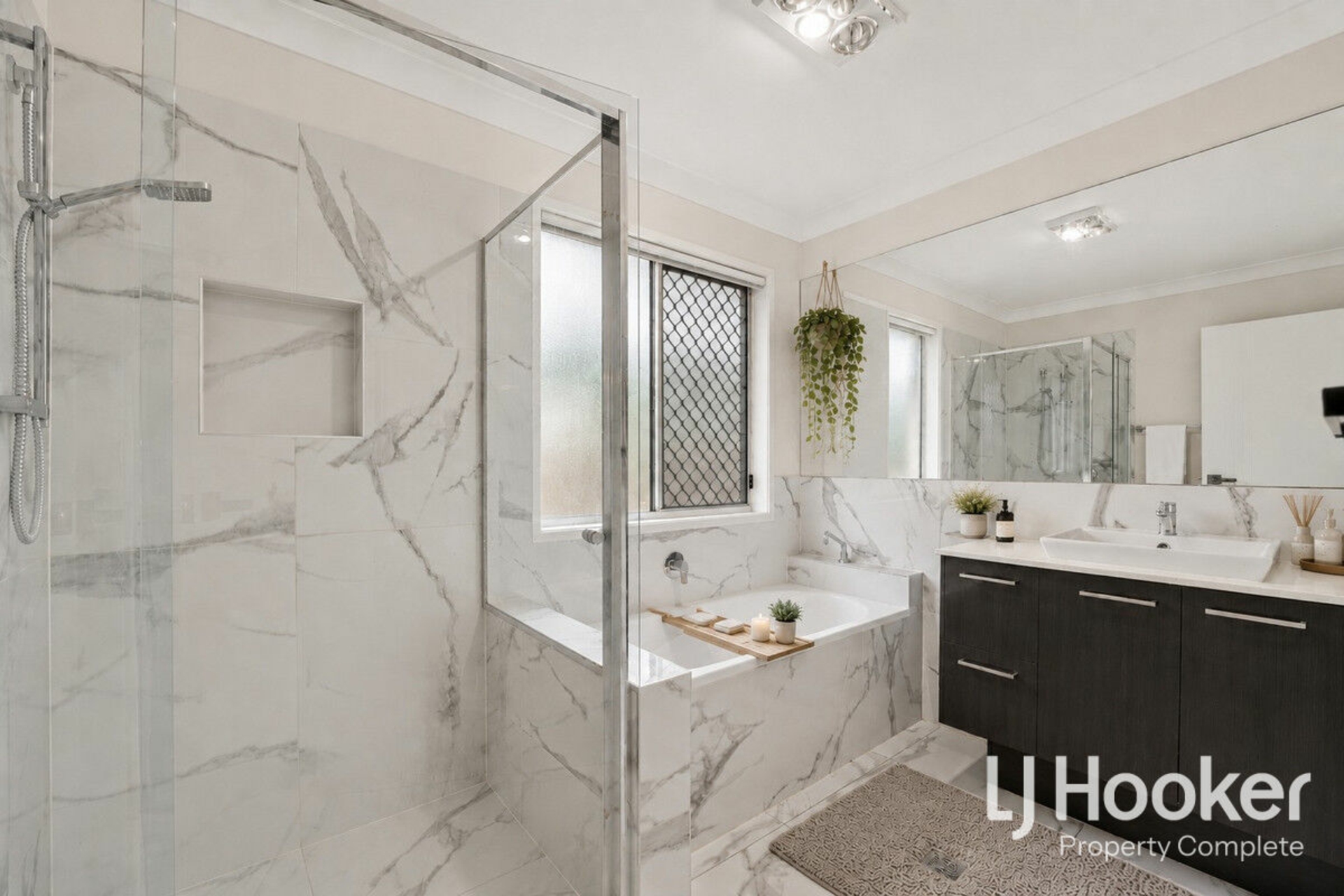 10 Tomlinson Street — photo 13 of 23