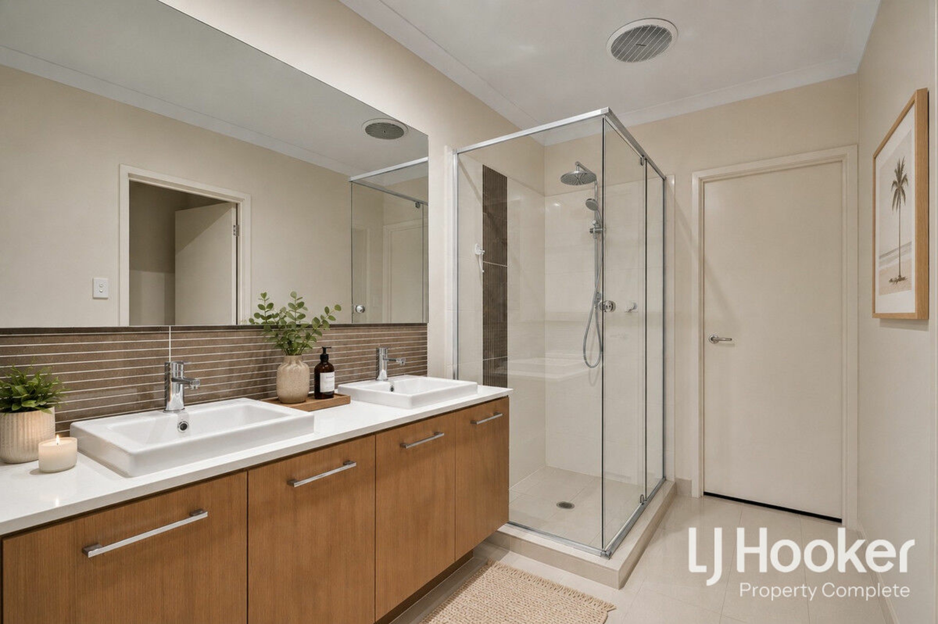 18 Garragull Drive — photo 10 of 18
