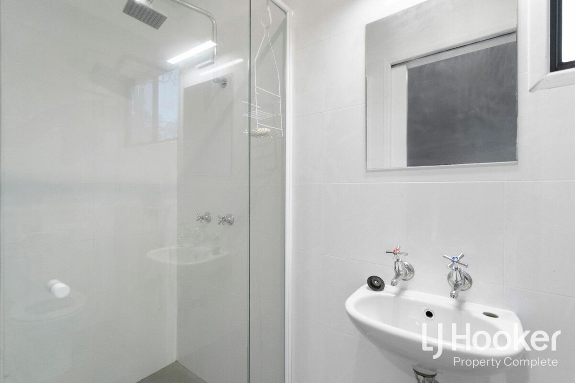 90 Waldron Road — photo 16 of 28