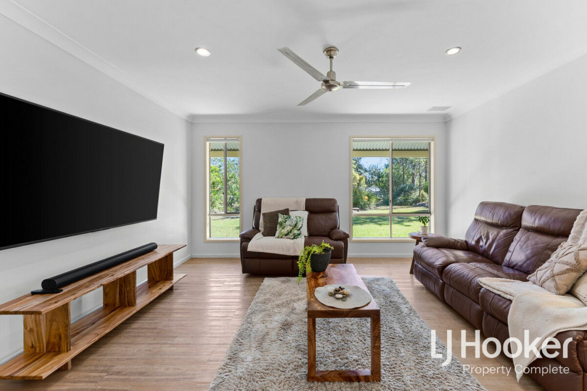 63-65 Drover Crescent — photo 10 of 30