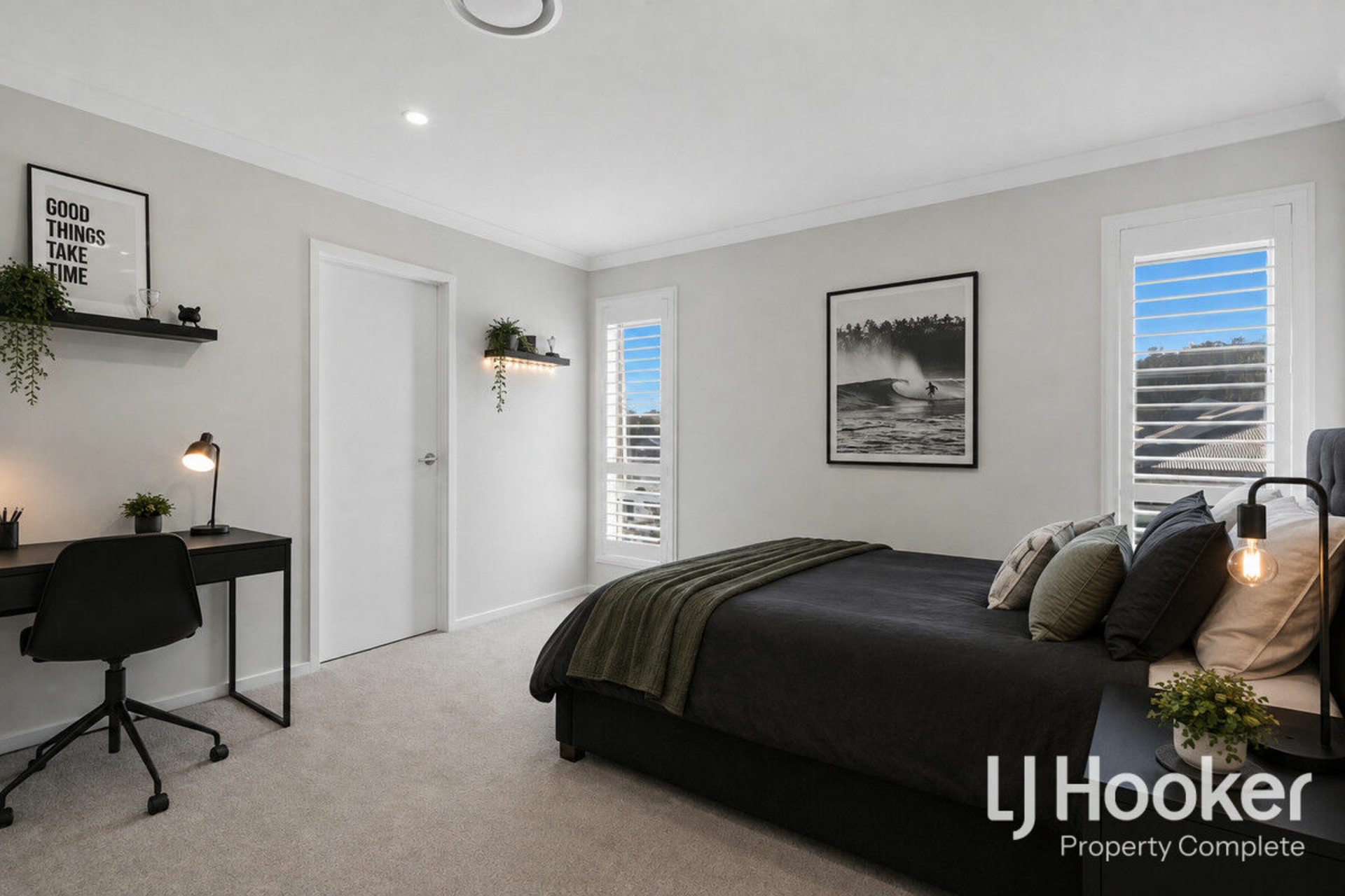 34 Hyde Drive — photo 19 of 24