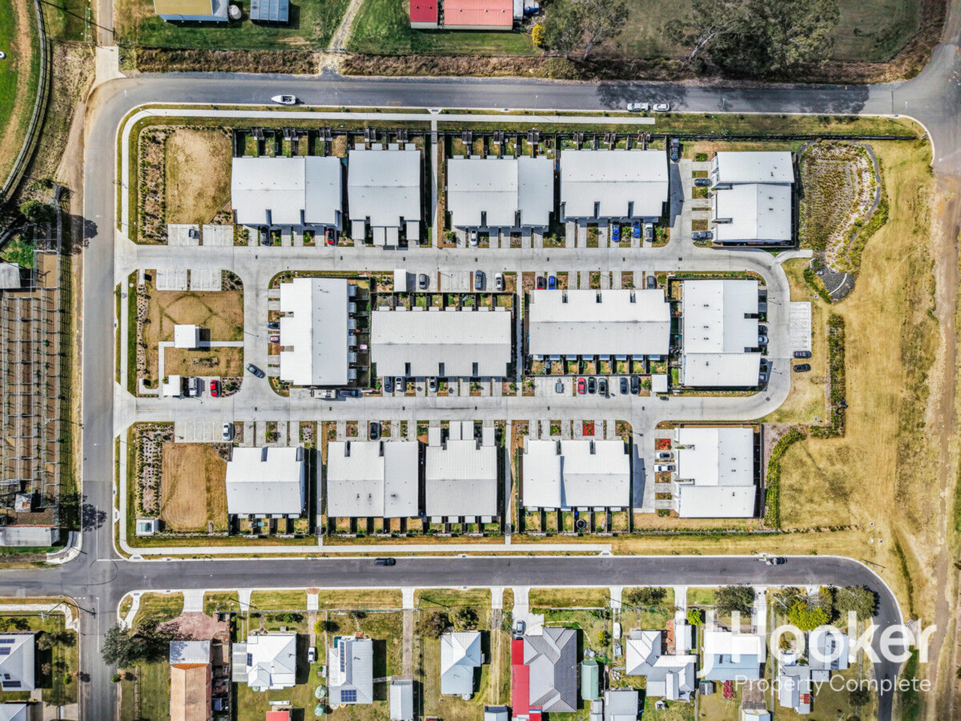 22/17 Jane Street — photo 13 of 14