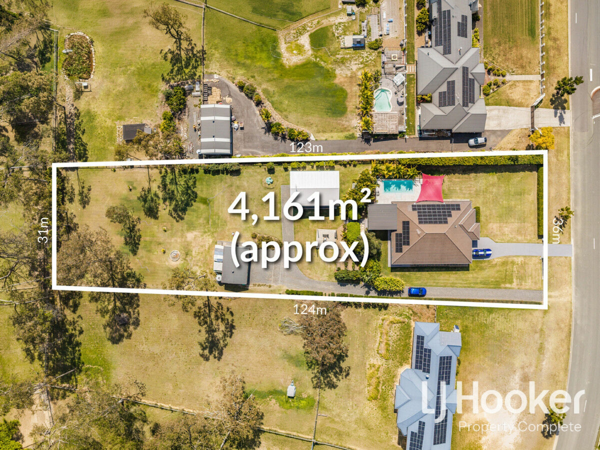 316-320 Peppertree Drive — photo 3 of 30