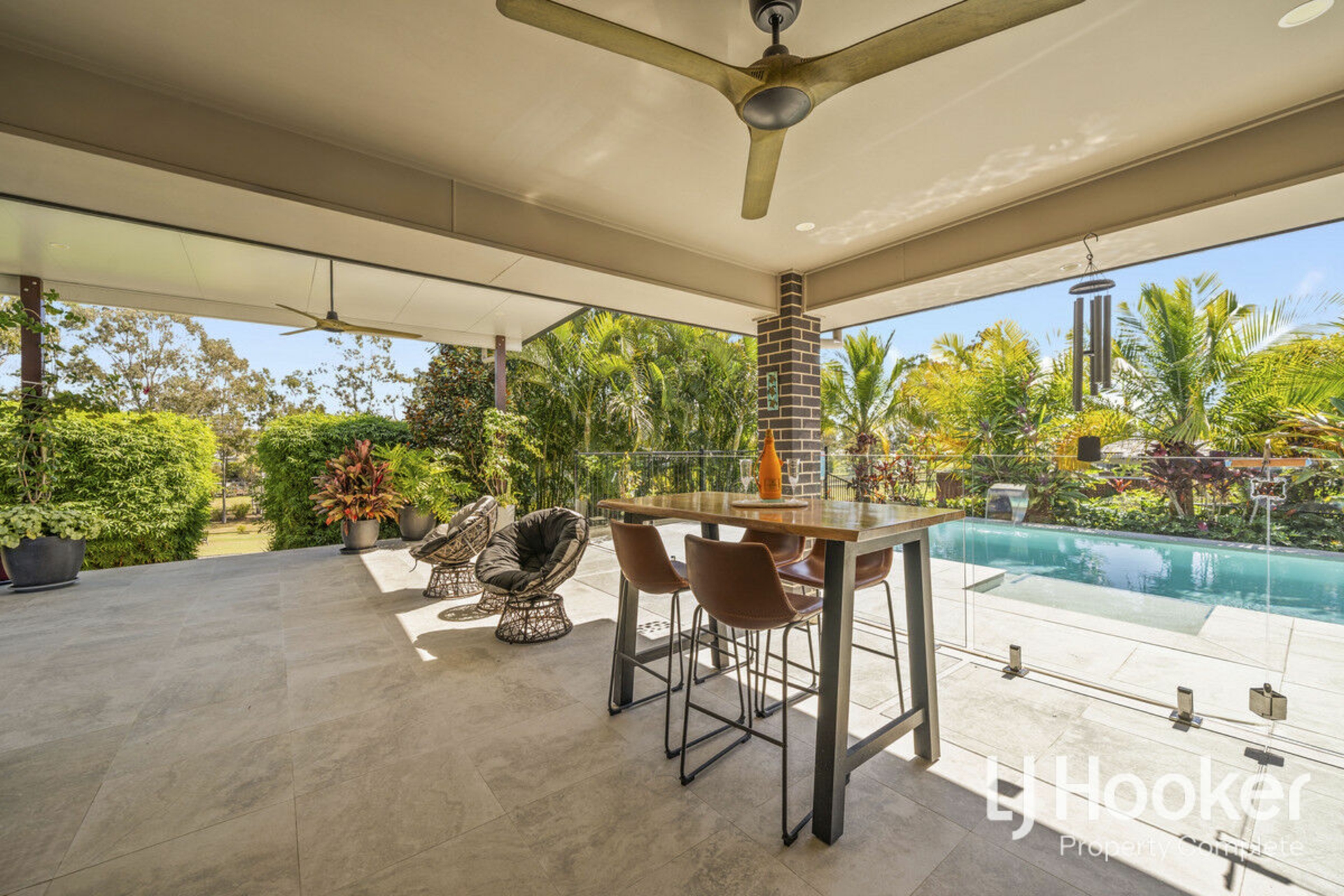 316-320 Peppertree Drive — photo 6 of 30
