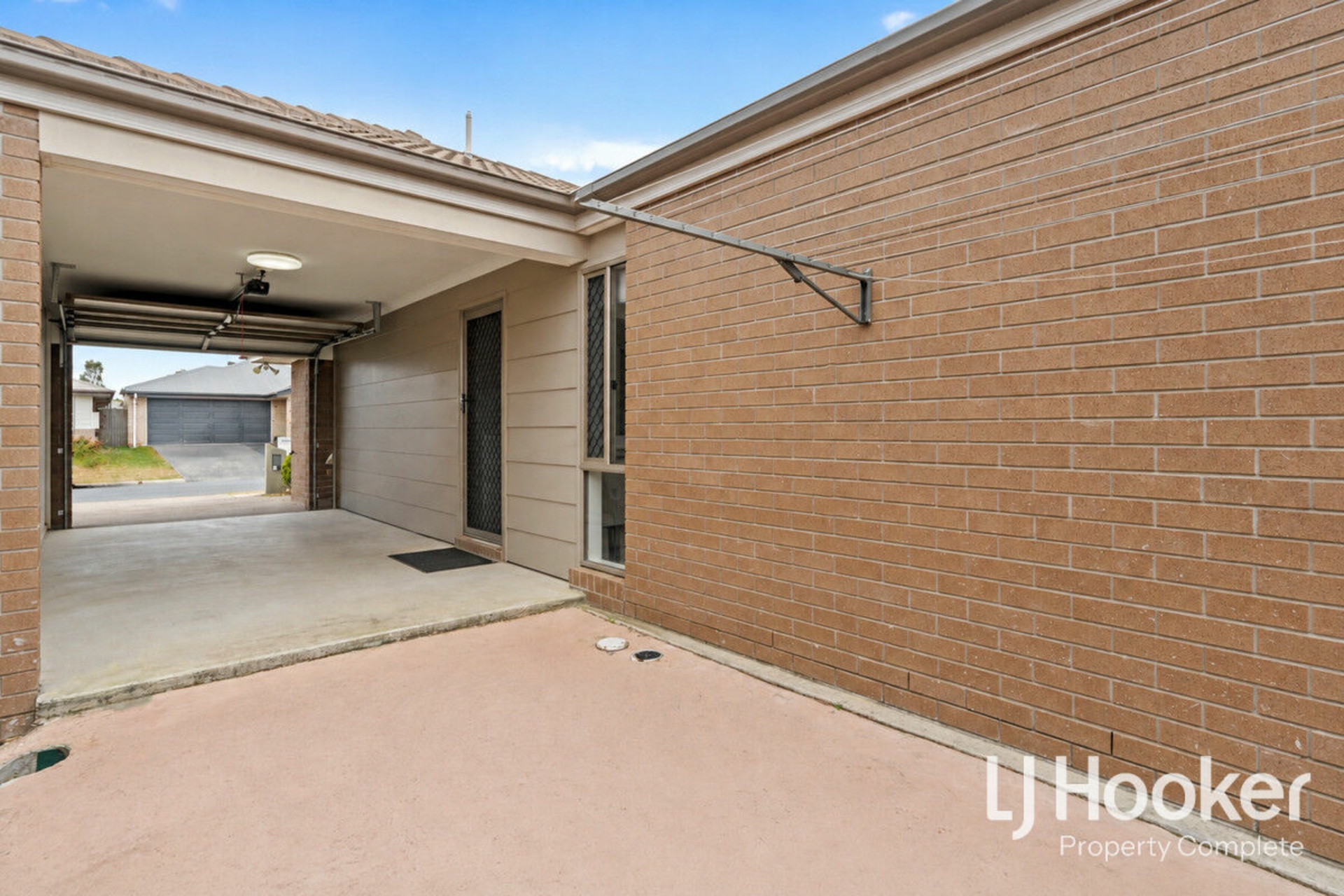 25 Tasker Street — photo 11 of 15