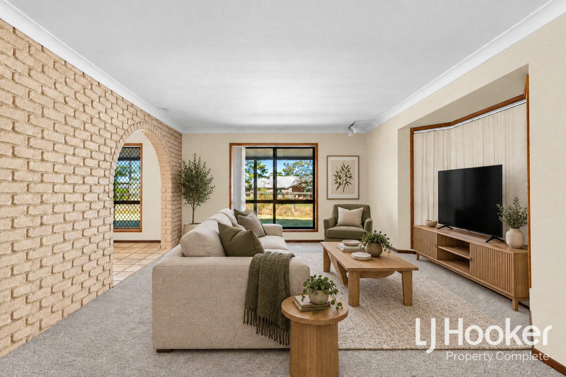 1078-1086 Stockleigh Road — photo 5 of 24