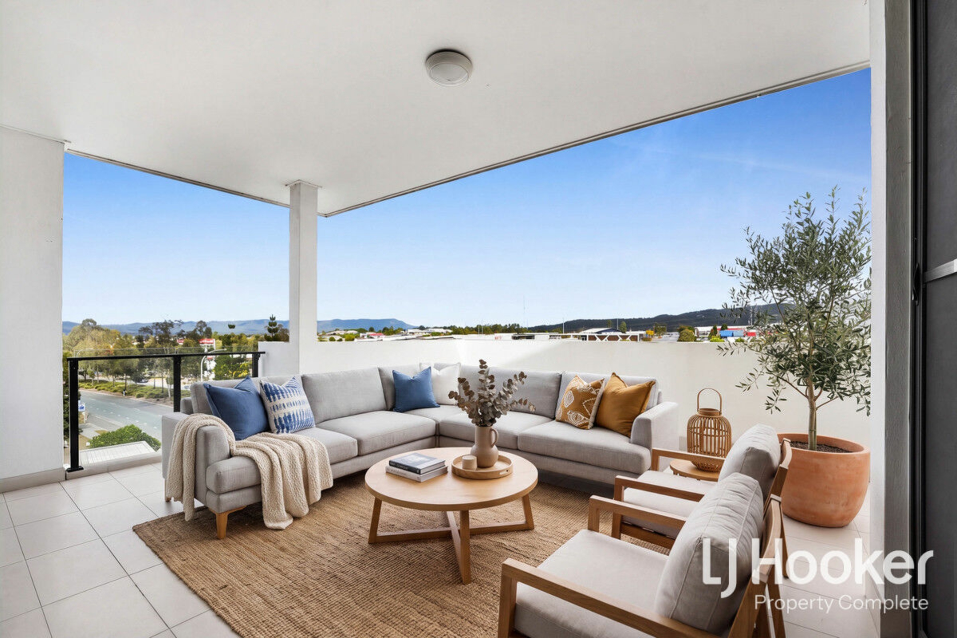 17/30 Everglade Street — photo from LJ Hooker Property Complete