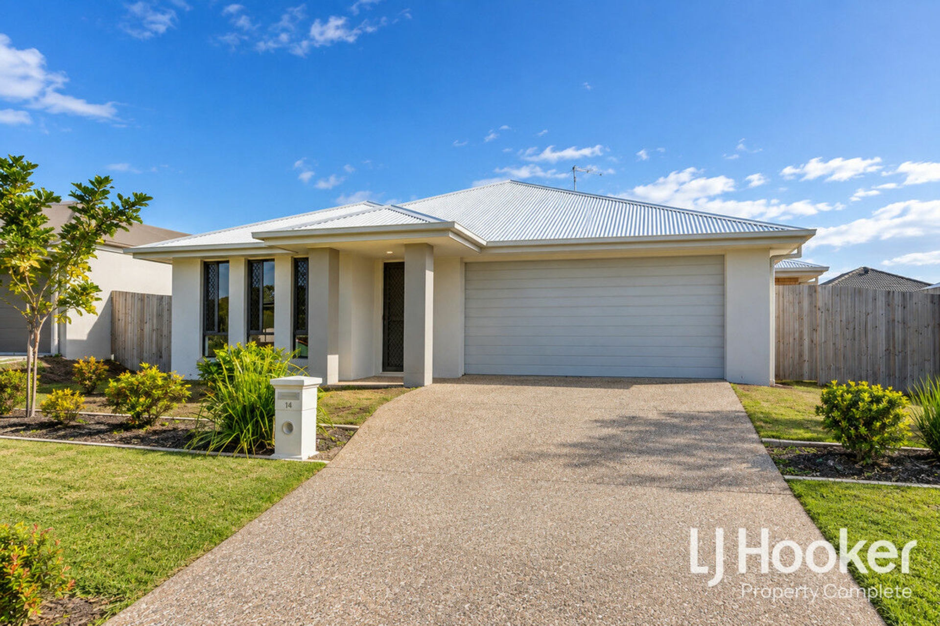 14 Lambent Street — photo 2 of 15