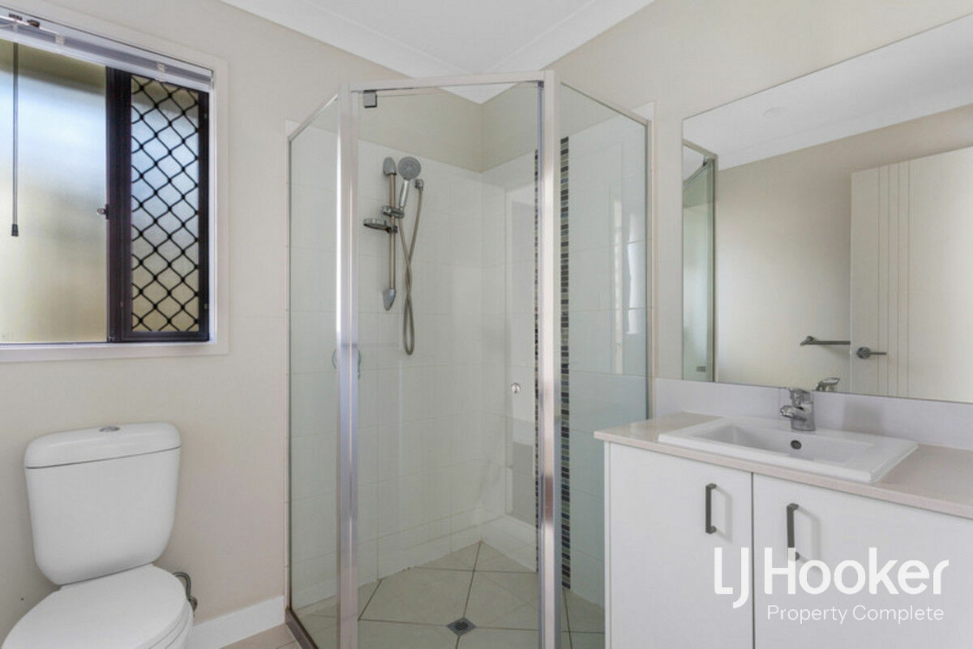 14 Lambent Street — photo 7 of 15