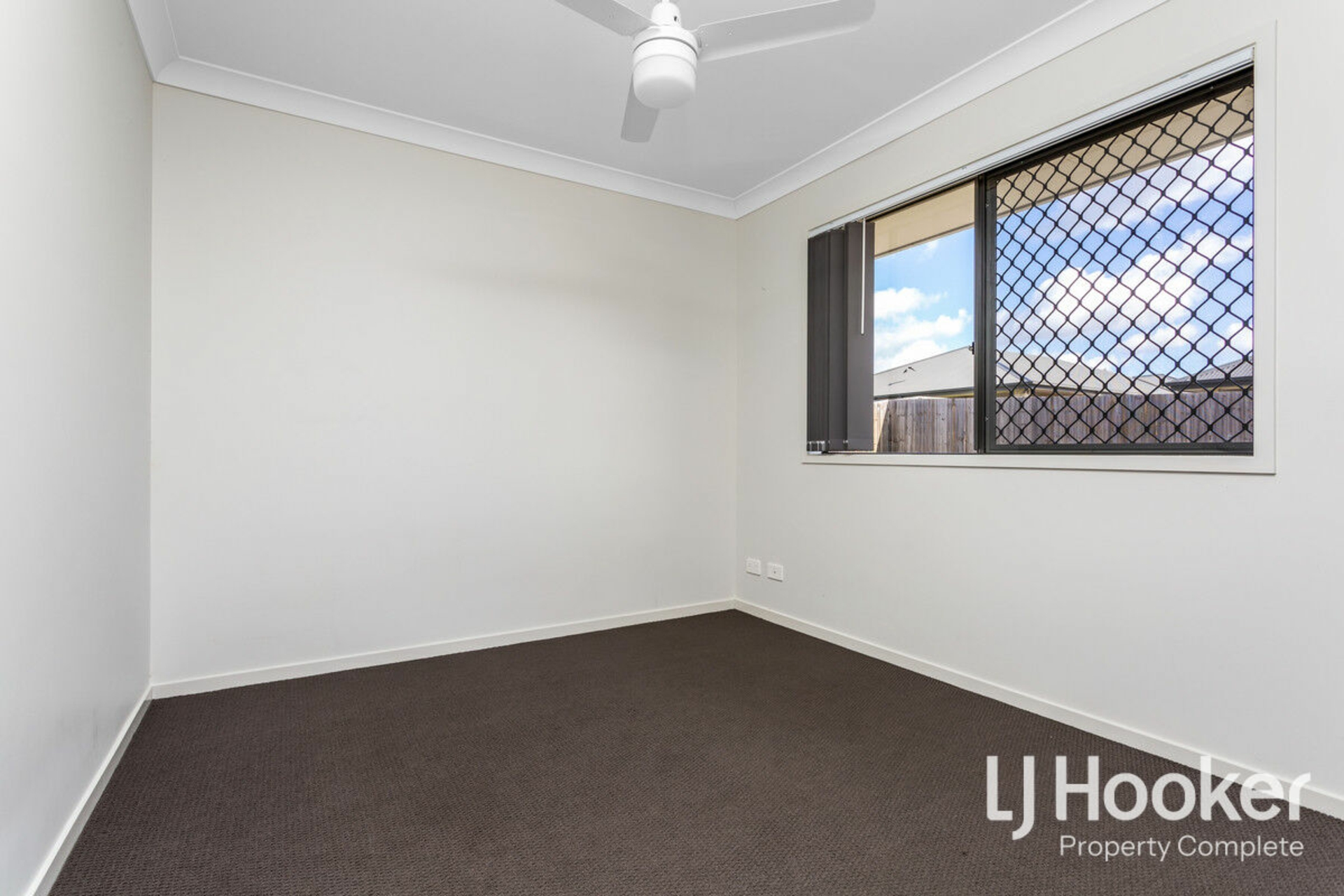 14 Lambent Street — photo 9 of 15