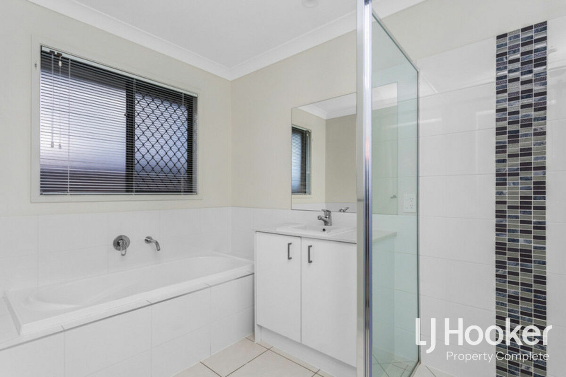 14 Lambent Street — photo 10 of 15