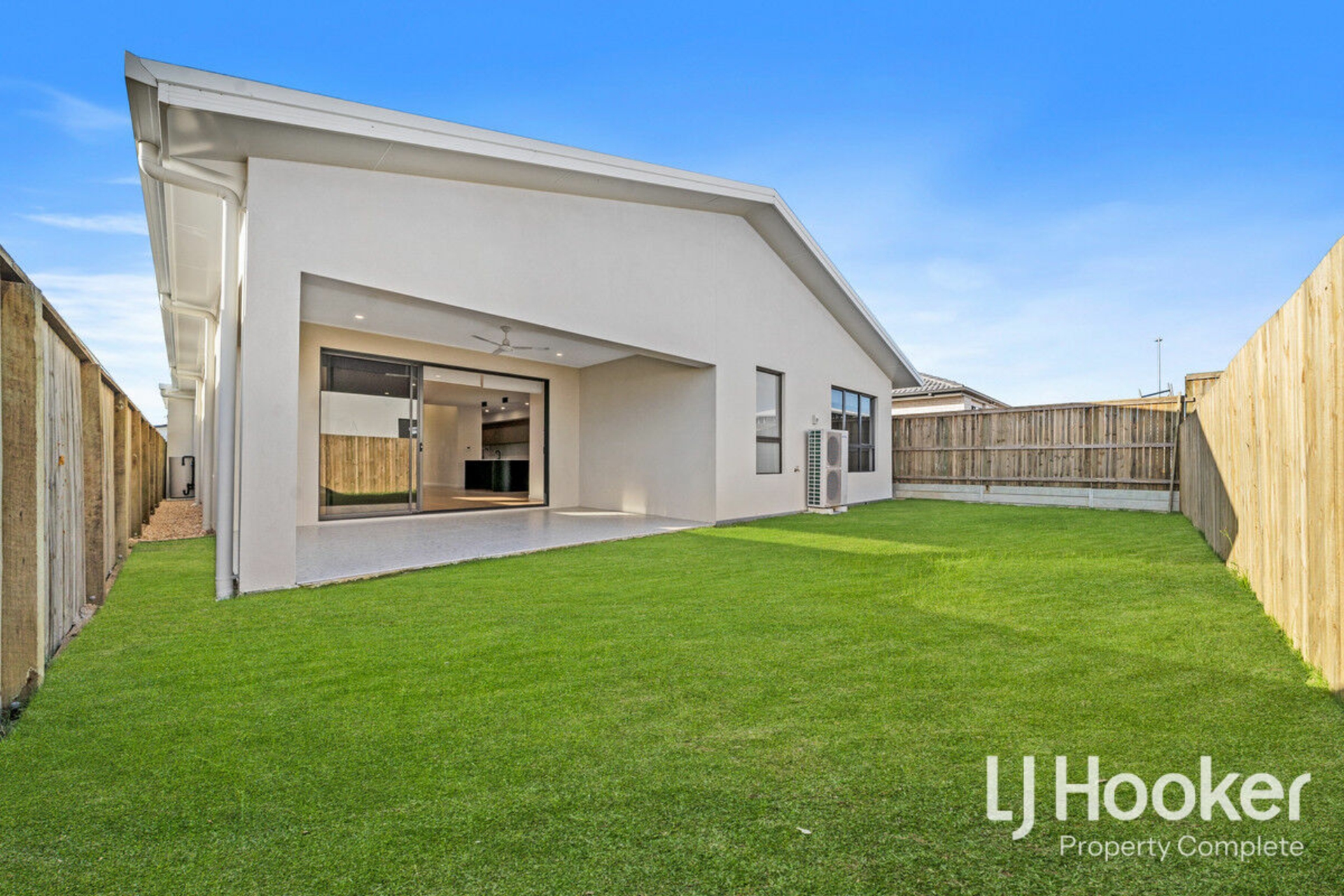 65 Musgrave Street — photo 4 of 18