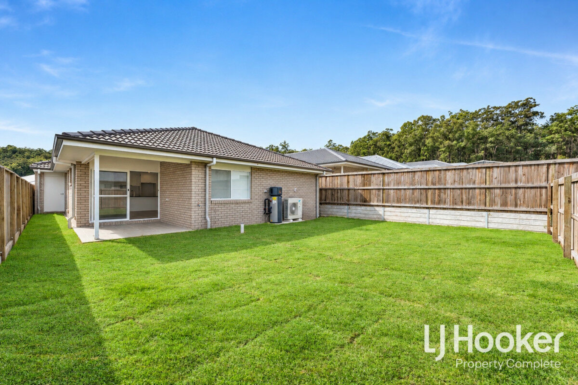 69 Hyde Drive — photo 8 of 11
